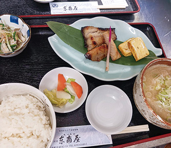 銀鱈西京焼き定食