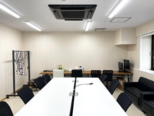ROOM-A