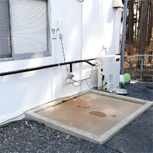 温水足洗い場