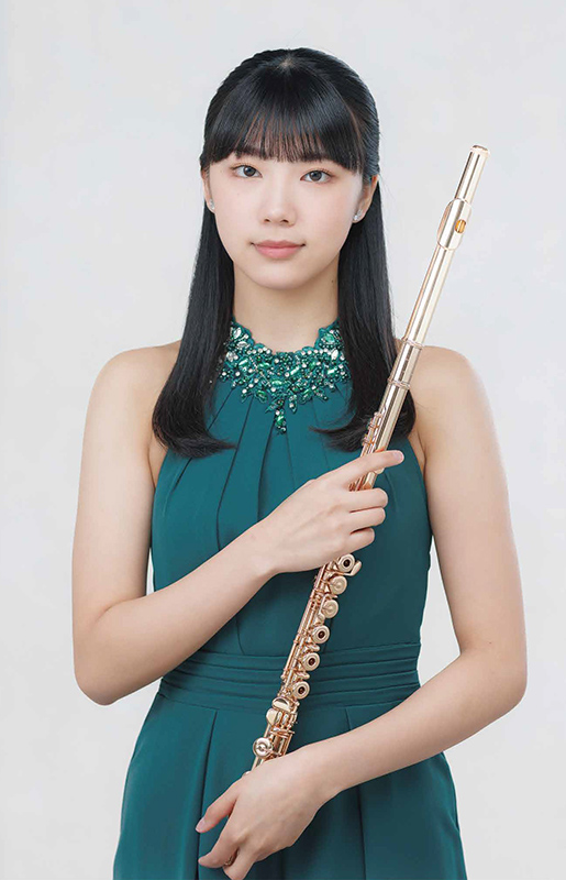 岡本梨奈