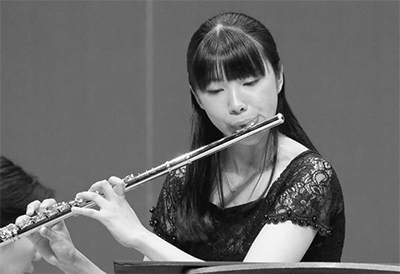 岡本梨奈